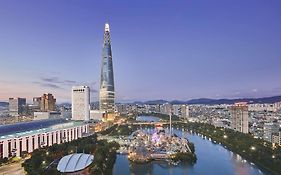 Lotte World Hotel